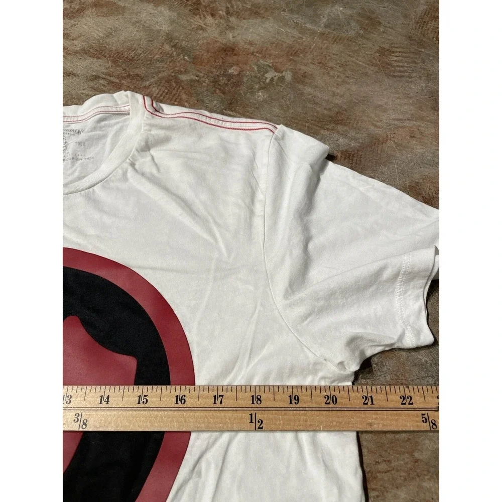 True Religion Graphic White T Shirt Size‎ L
